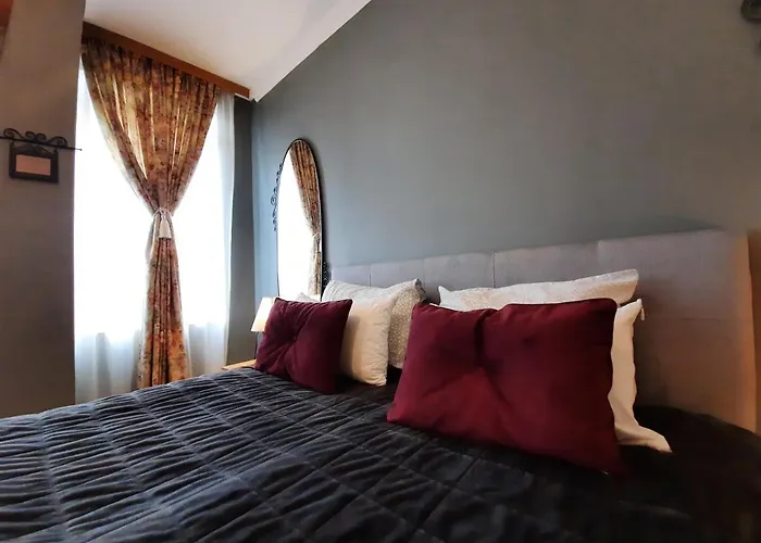 Casa Dea * וליקו טורנובו